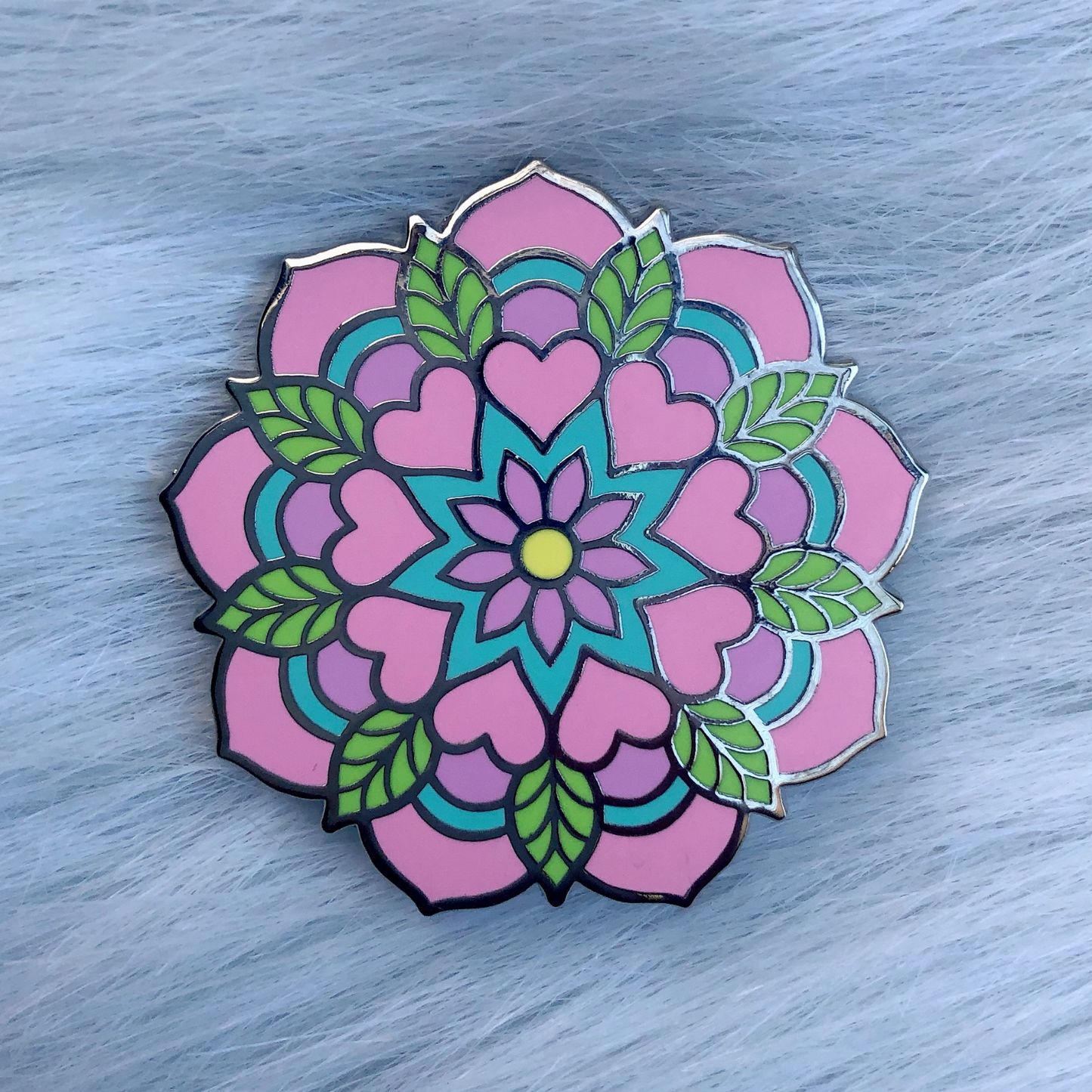 Heart Geo-Flower - Enamel Pin