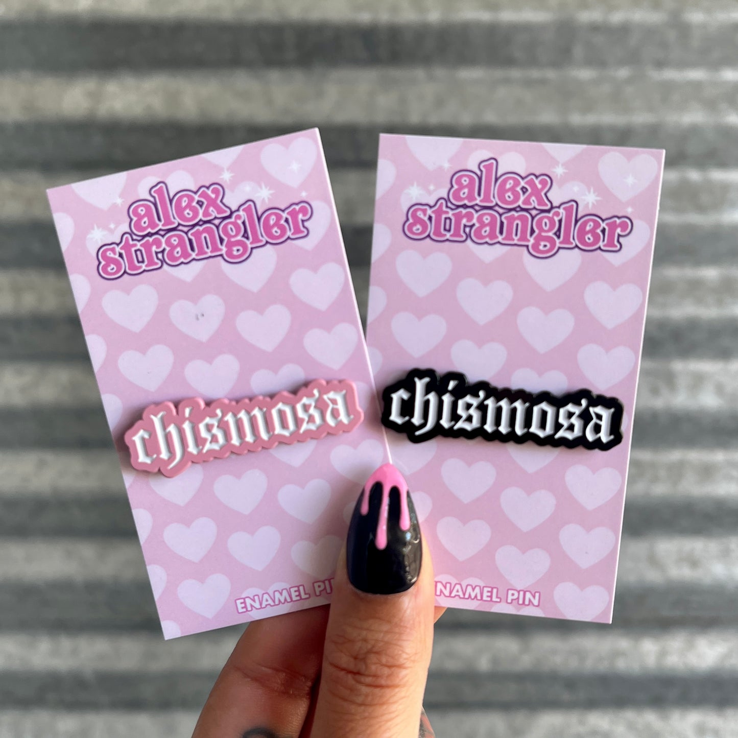 Chismosa - Enamel Pin