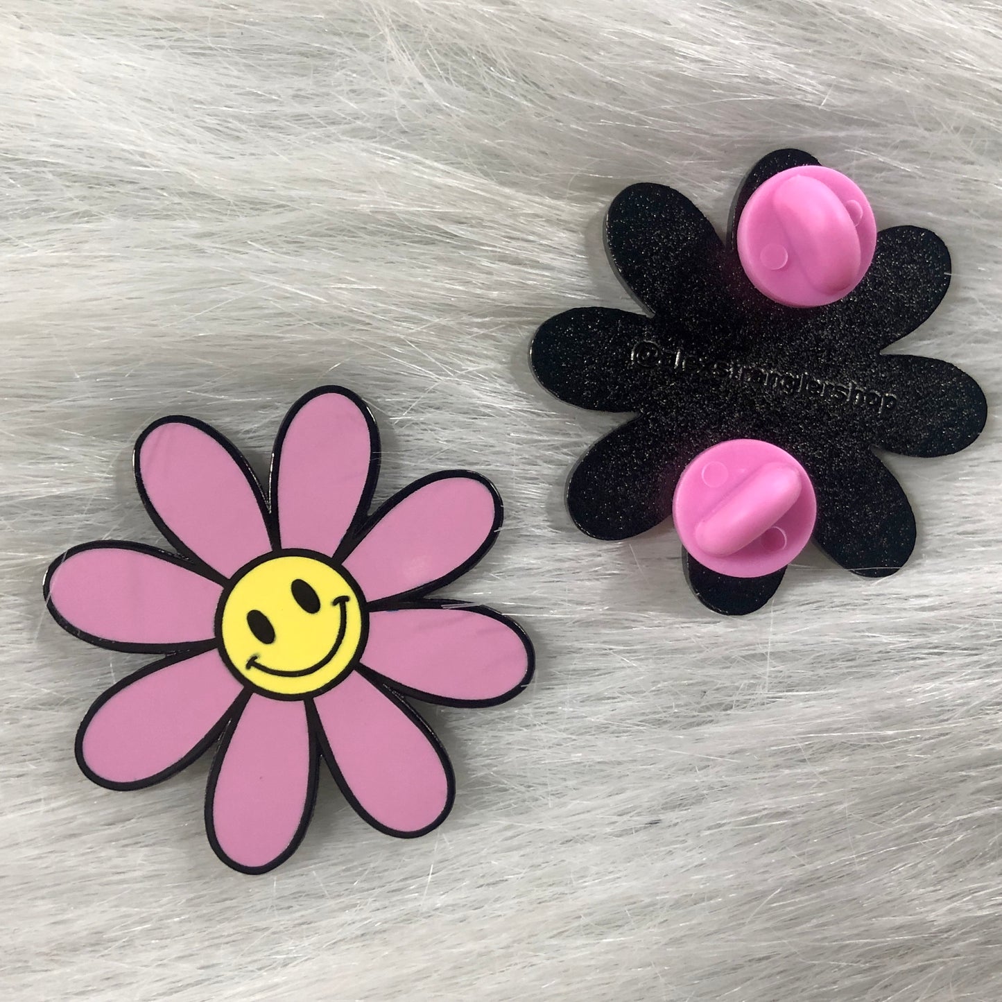 Happy Flower  - Enamel Pin